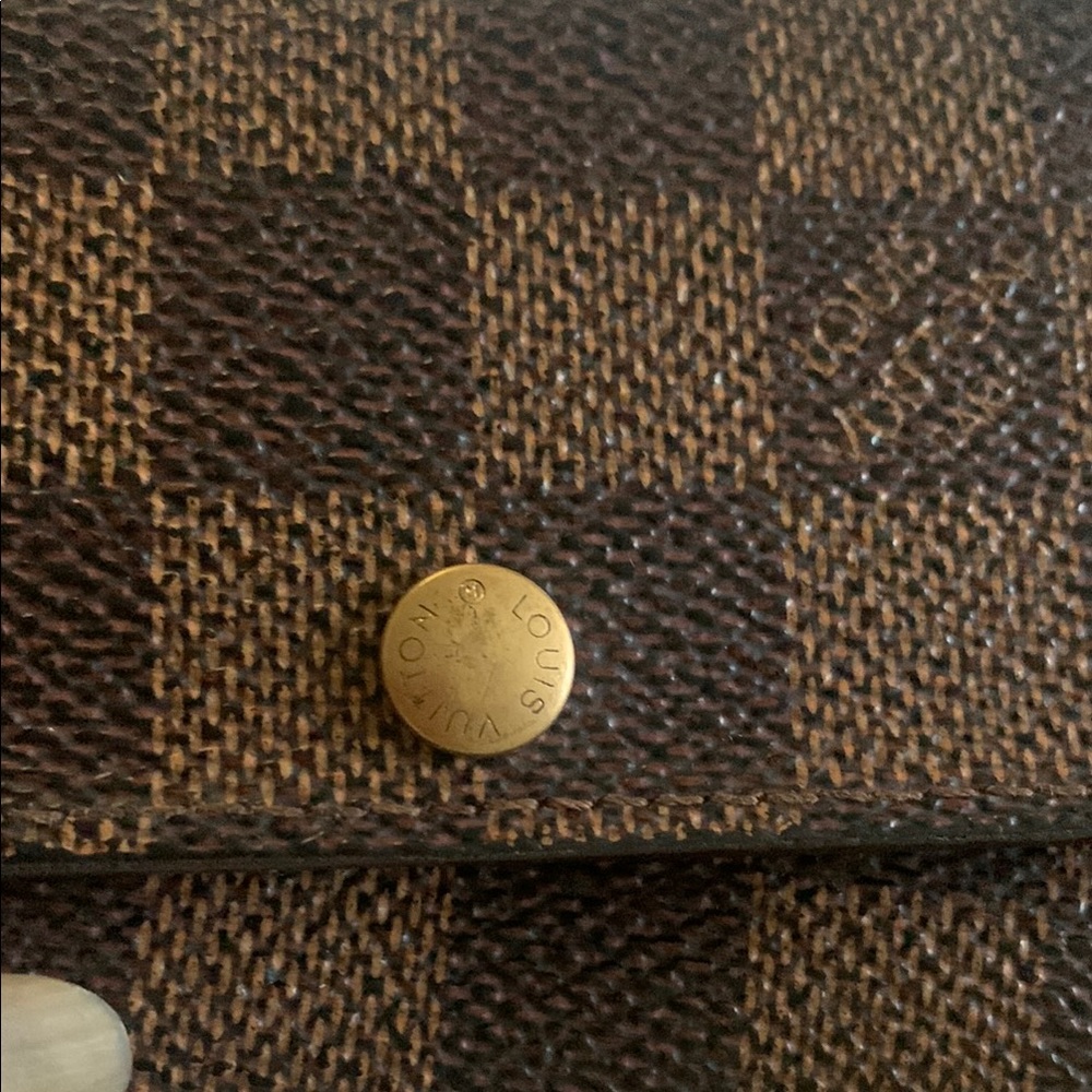 Authentic LV Brown Damier Ebene Key & Card Holder - Picture 2 of 8